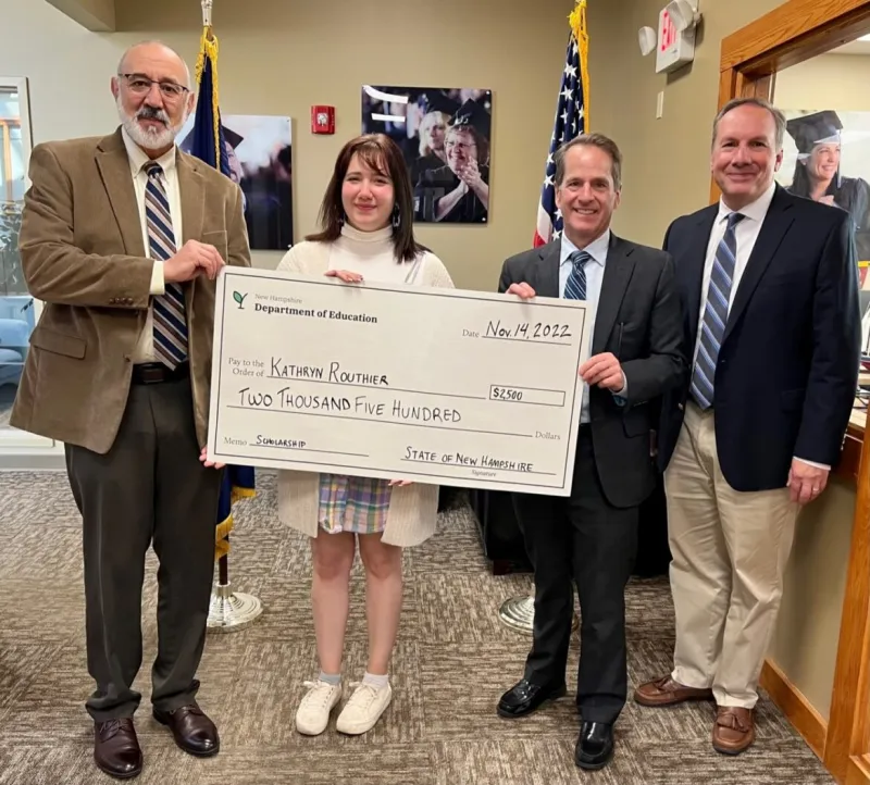 Orphans of Veterans Receive Scholarships