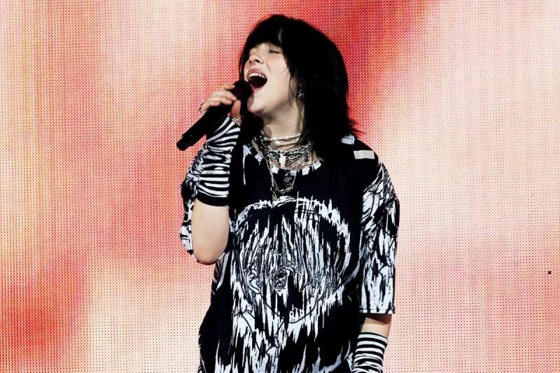 Billie Eilish Gives Shoutout to Boston in Vanity Fair Interview