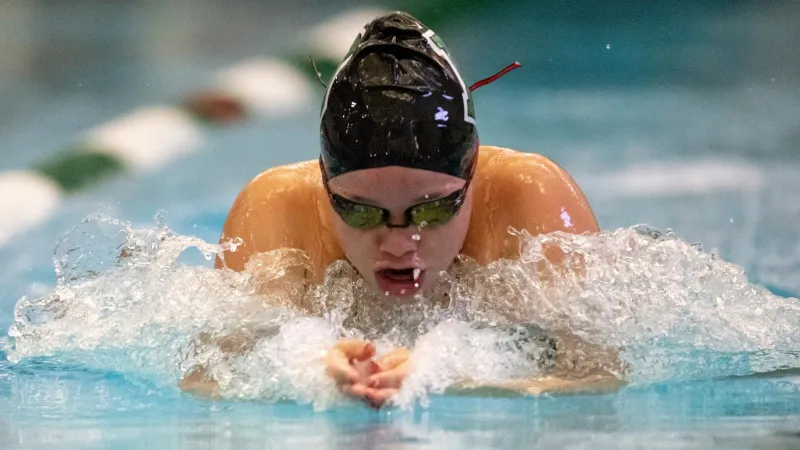 Dartmouth Competes on Opening Day of Miami Invitational