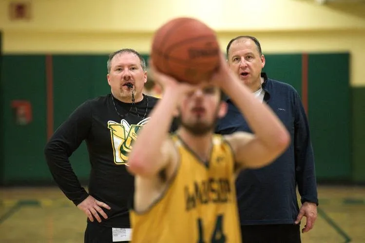 New coach taking the reins from a legend with Windsor High boys basketball