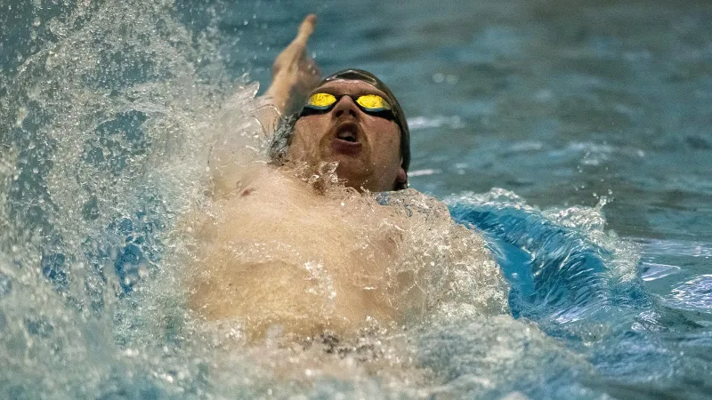 Men's Swimming and Diving Wraps Up Miami Invitational