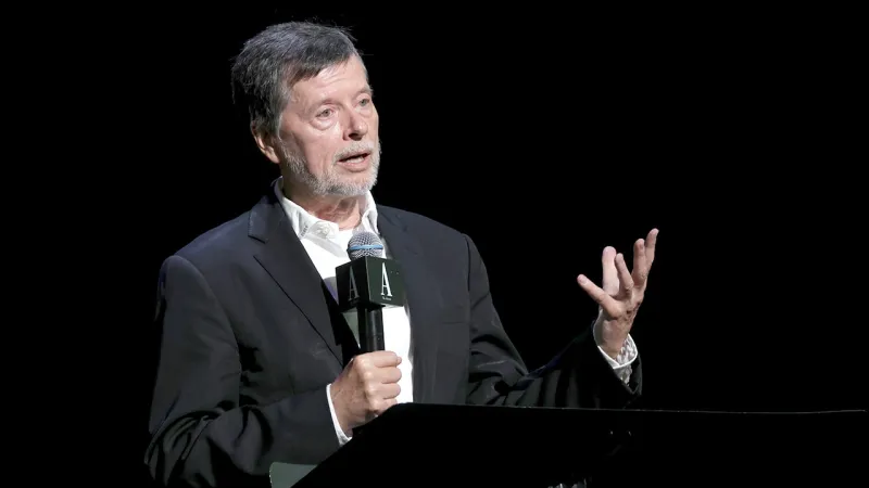 Famed filmmaker presses Democrats to put 'citizen-led' presidential primary first