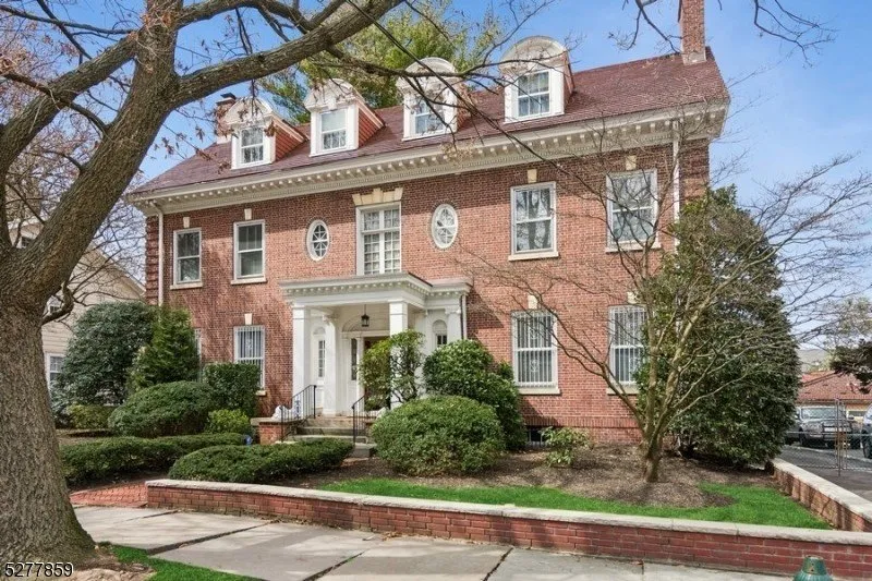 Tour Historic Homes in Newark's Forest Hill Neighborhood