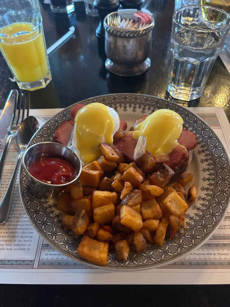 Best Eggs Benedict In Atlantic City Area & Cape May, New Jersey