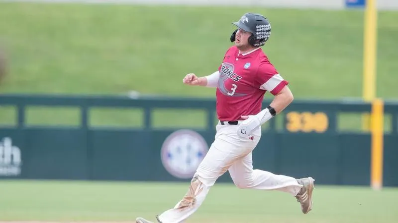 Baseball Sees Season End at Gainesville Regional