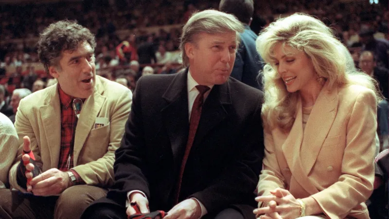Donald Trump, Knicks fan, heads back to New York to root on his team