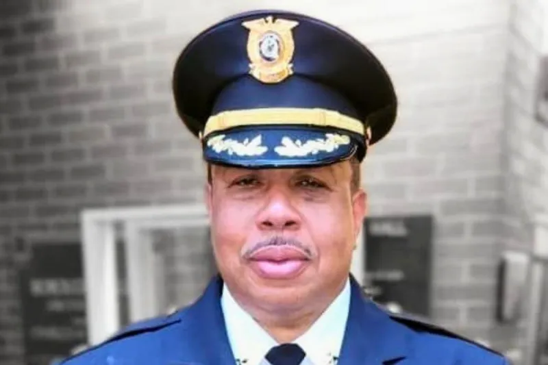 Roselle's police chief returns after homophobic remarks