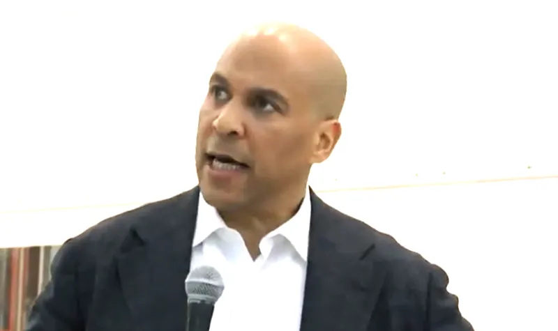 Booker, Espaillat Announce Governors' Right to Inspect Act to Crack Down on Abuses in Immigration Detention Facilities
