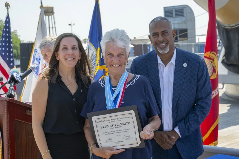 Commissioner Bianco Bezich honored five Camden County Veterans at medal ceremony