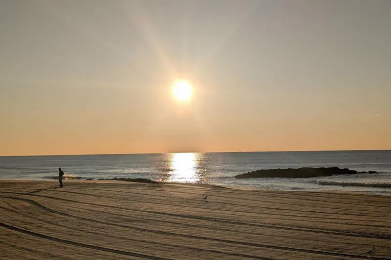 Heat wave threatens Fourth of July weekend events