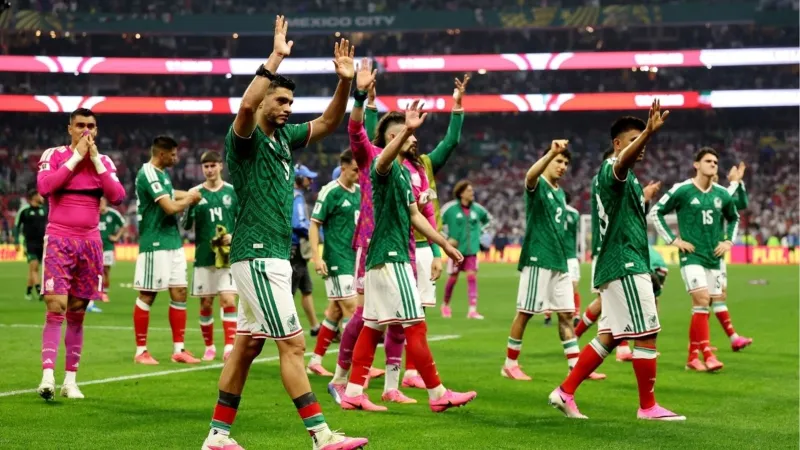 Mexico's World Cup run ends with 3-2 loss to England in round of 16