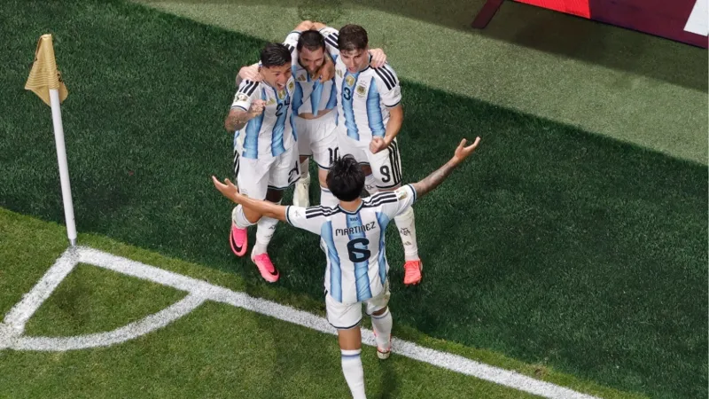 Argentina completes comeback, beats Egypt 3-2 to reach WC quarterfinal