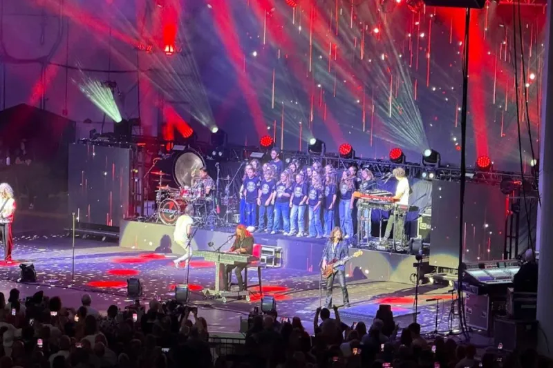 Manchester choir performs with Foreigner at PNC Bank Arts Center