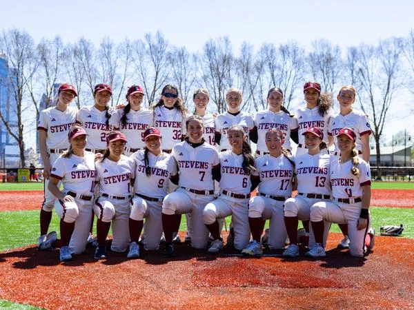 Softball Posts 7th Highest Division III GPA; 15 Named Scholar-Athletes