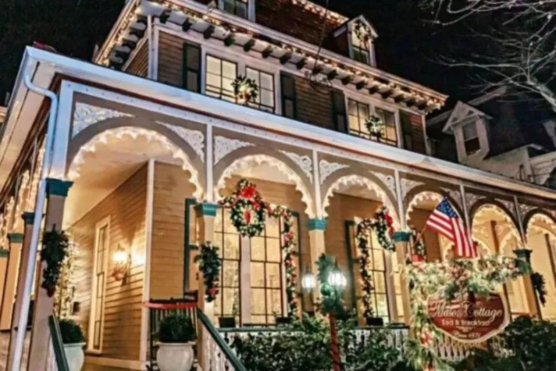 Help Cape May Win 'America's Merriest Christmas Town' Contest