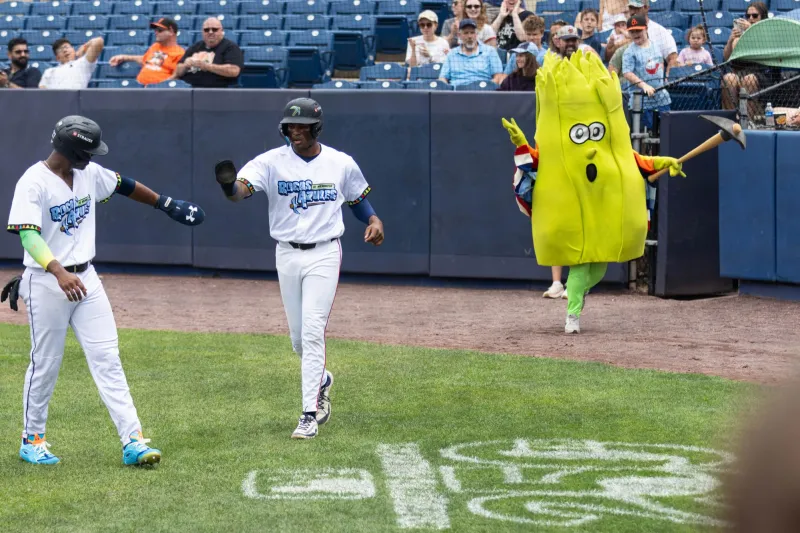 Jacob Walsh walks off Keys to kick off doubleheader
