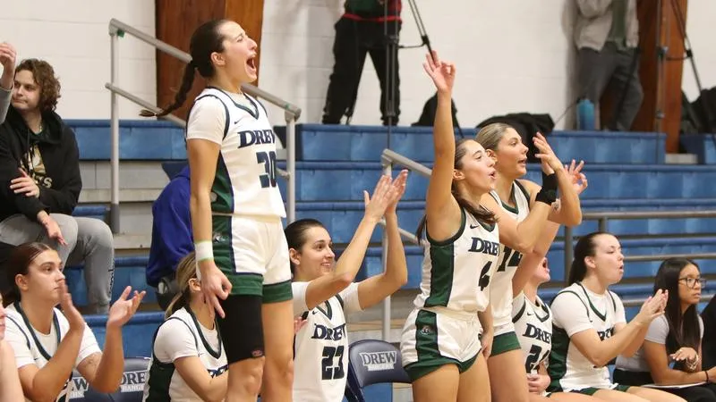 Women's Basketball to Hold Elite Camp