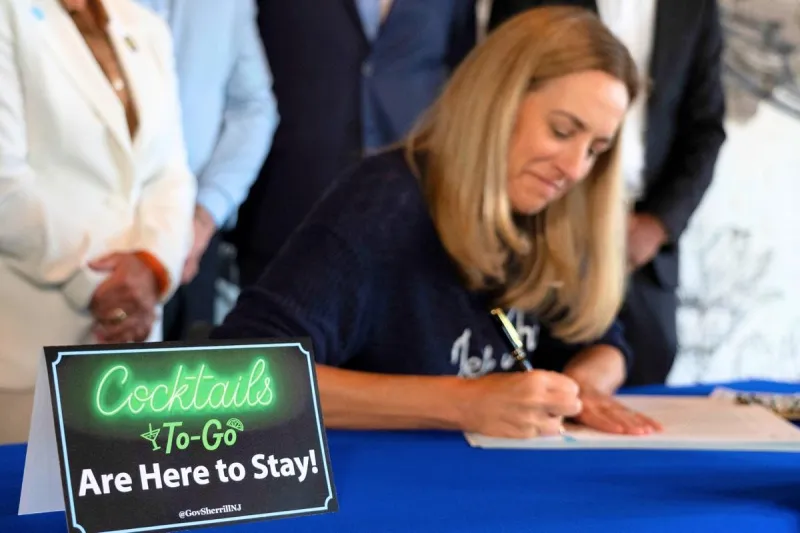 NJ cocktails-to-go just became permanent - NJ Top News