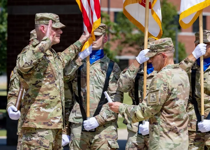 Kearny's Feltey promoted to Three-Star General