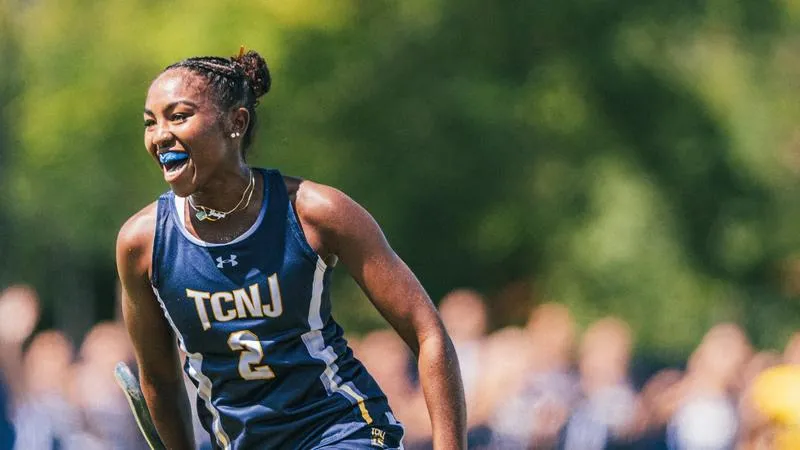 Huff's Double-OT Winner Lifts Field Hockey Past Catholic in Opener