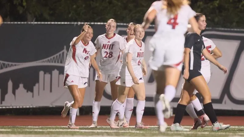 Stuart's Strike Leads NJIT to Road Win, 1-0, Over Wagner