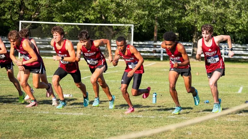 Men's and Women's Cross Country Start Season with Fourth Place Finishes at Temple XC Invite