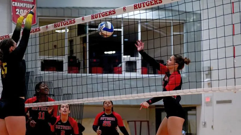 Women's Volleyball now 2-0 after sweep of Immaculata at DeSales