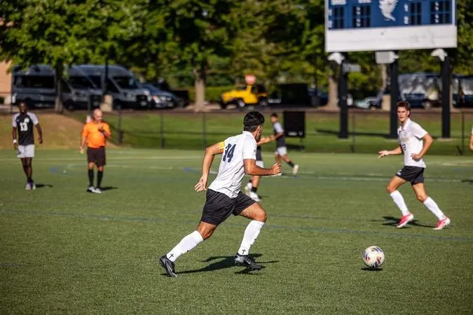 Cyclones Fall to Eastern at Home, 4-1