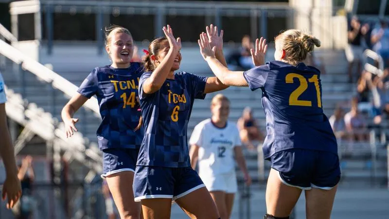 Women's Soccer Blanks No. 23 Penn State Harrisburg, 2-0