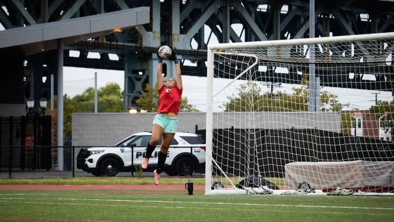 Women's Soccer forges tie with Catholic, 0-0