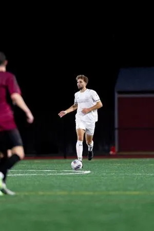 Roadrunners Edged by Babson, 3-2, at Keene State Kickoff Classic