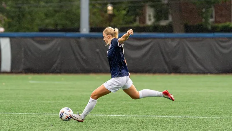 Knights Outshoot Greyhounds in 0-0 Draw