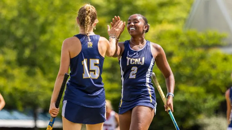 Huff's Hat-Trick, Racey's Dominance Help Field Hockey Blank Haverford