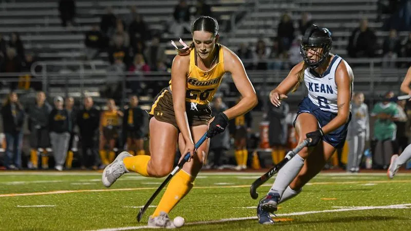 #24 Field Hockey Falls at #4 Johns Hopkins, 3-1