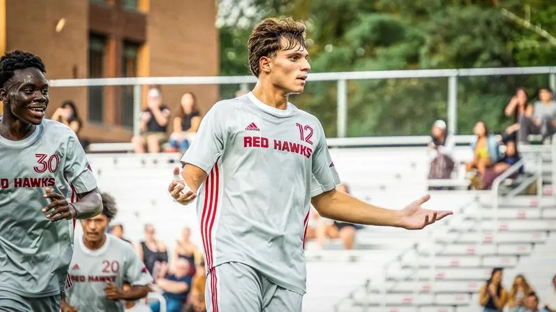 Men's Soccer Extends Shutout Streak to Three; Powers Past Hunter 7-0