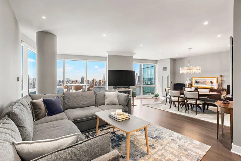 Nearly 1,900 Square Feet of Designer Interiors and Sweeping Skyline Views at 77 Hudson, Jersey City