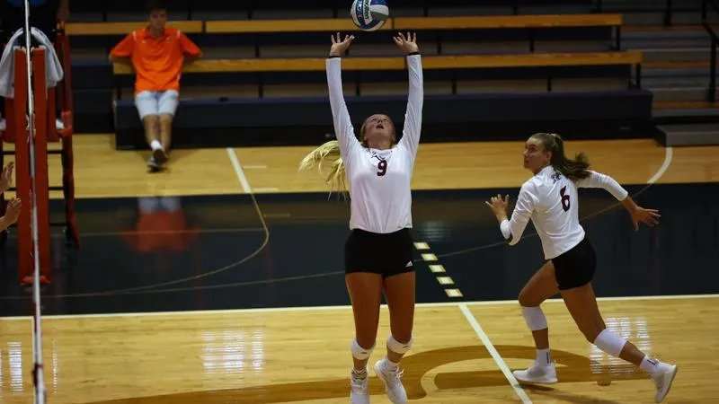 Volleyball Topped by Stony Brook