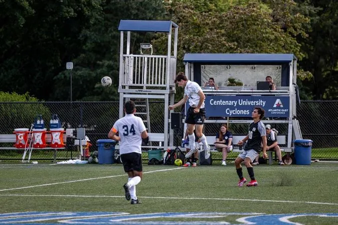 Cyclones Fall to John Jay at Home