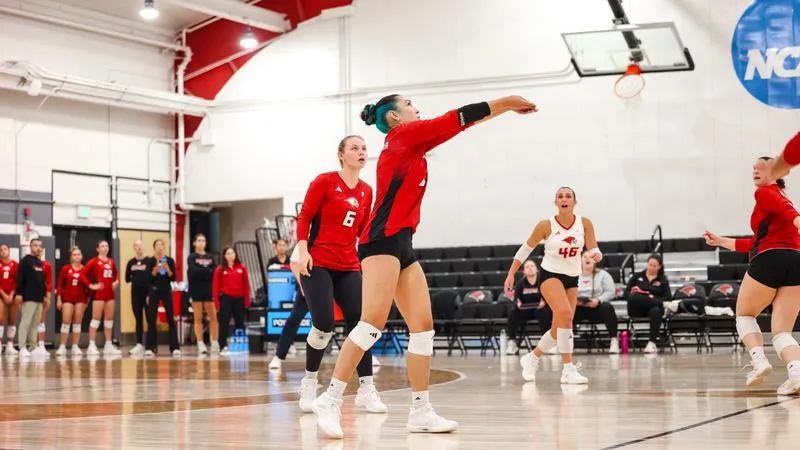 Volleyball Blanked by St. Thomas; Outduels Emerson at NYU Season-Opening Invitational