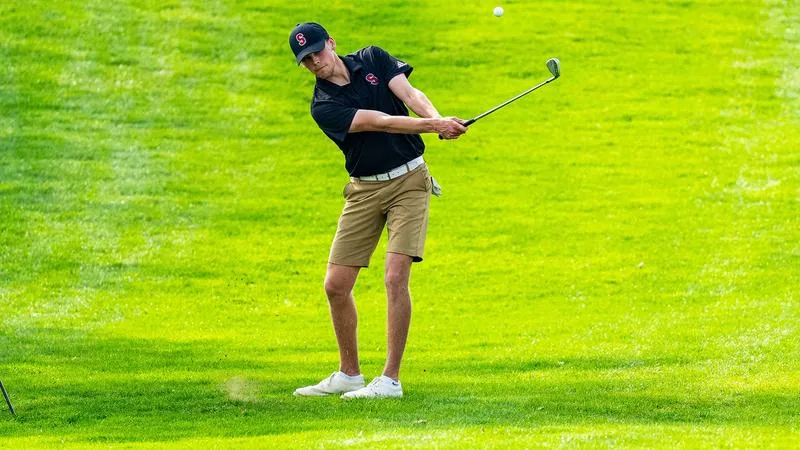 Men's Golf Sits In Third Through Day One At George Cangero Invitational
