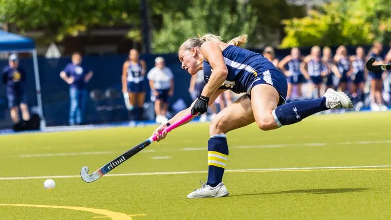 Swarthmore Slips Past No. 19 Field Hockey