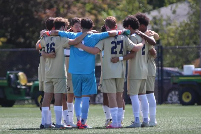 Dorwart's Man-Down Game-Winner Lifts Cyclones Past Marywood, 2-1