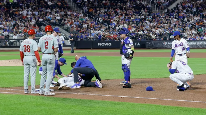 Mets' Young has concussion symptoms after collision with McLean