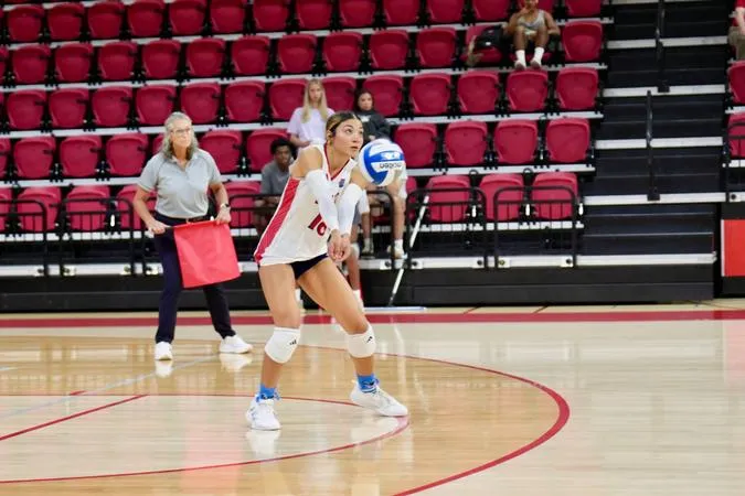 Highlanders Battle New Haven in Four Sets Friday Afternoon