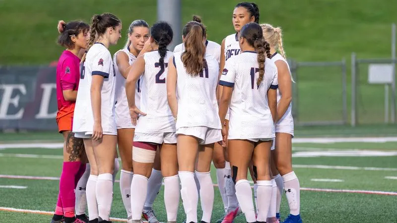 Women's Soccer Drops to #22 Montclair State in a 2-1 Loss