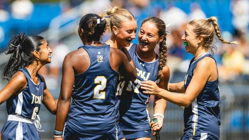 #19 Field Hockey Holds off William Smith for 2-1 Win at Home