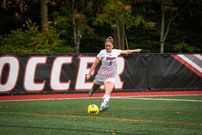 Women's Soccer Concedes Late Goal During Loss to Canisius in Buffalo