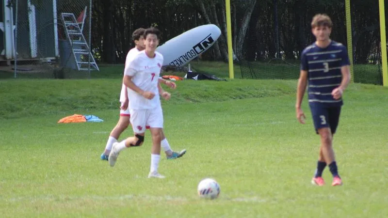 Torjman Torches Pitch With Two Goals, Men's Soccer Tops Goldey-Beacom