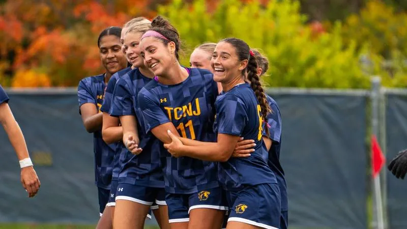 #14 Women's Soccer Blanks Ithaca, 1-0