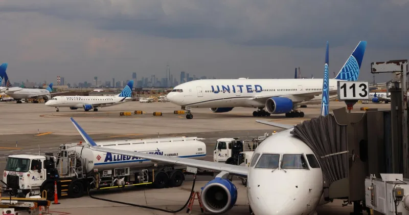 Newark Airport flights disrupted due to equipment outage, FAA says